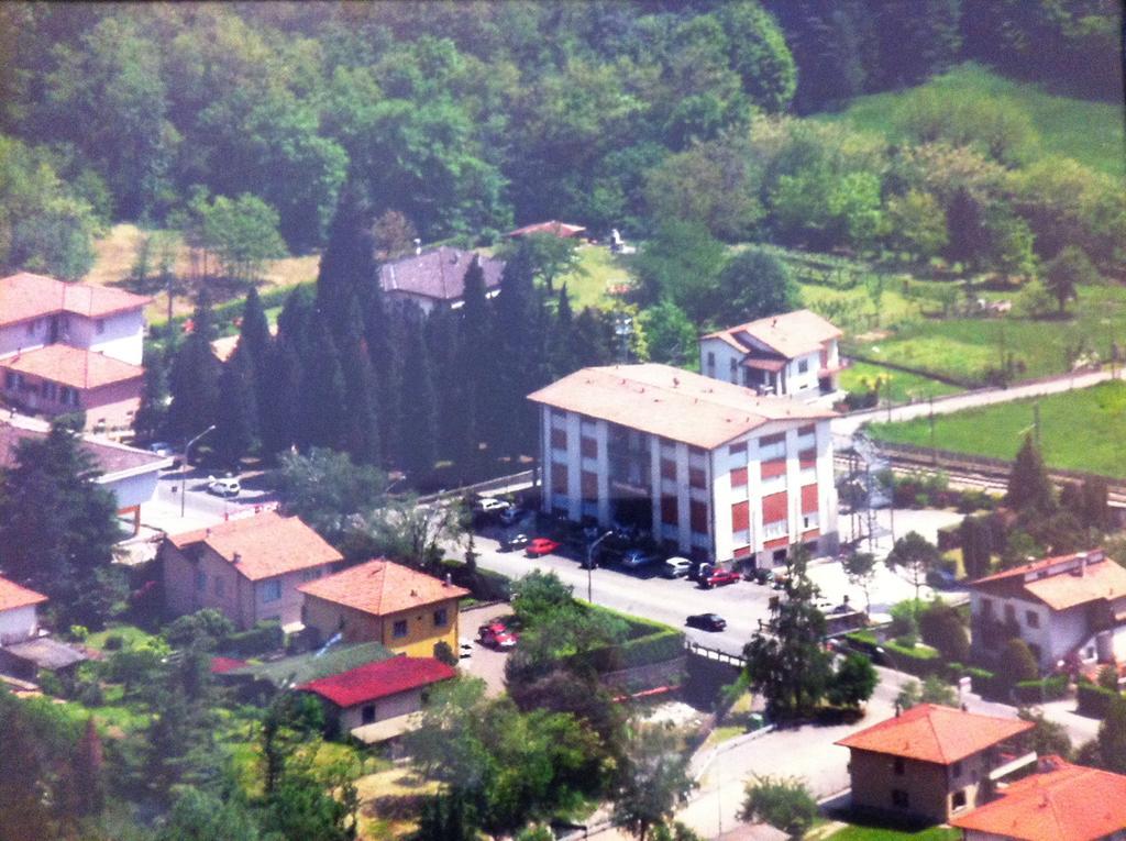 Albergo Cristallo Cittiglio Exteriér fotografie